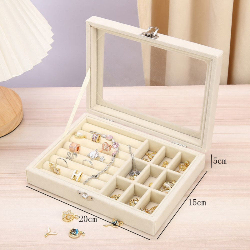 Mini jewelery box organizer